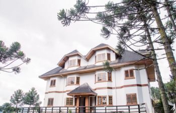 Pousada Canto Das Araucarias Campos do Jordão エクステリア 写真